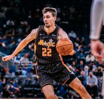 利用广播及 利用广播及