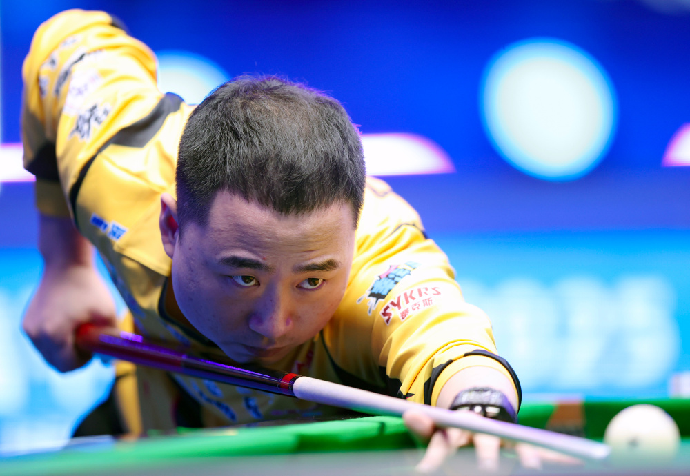 超联赛中 超联赛中